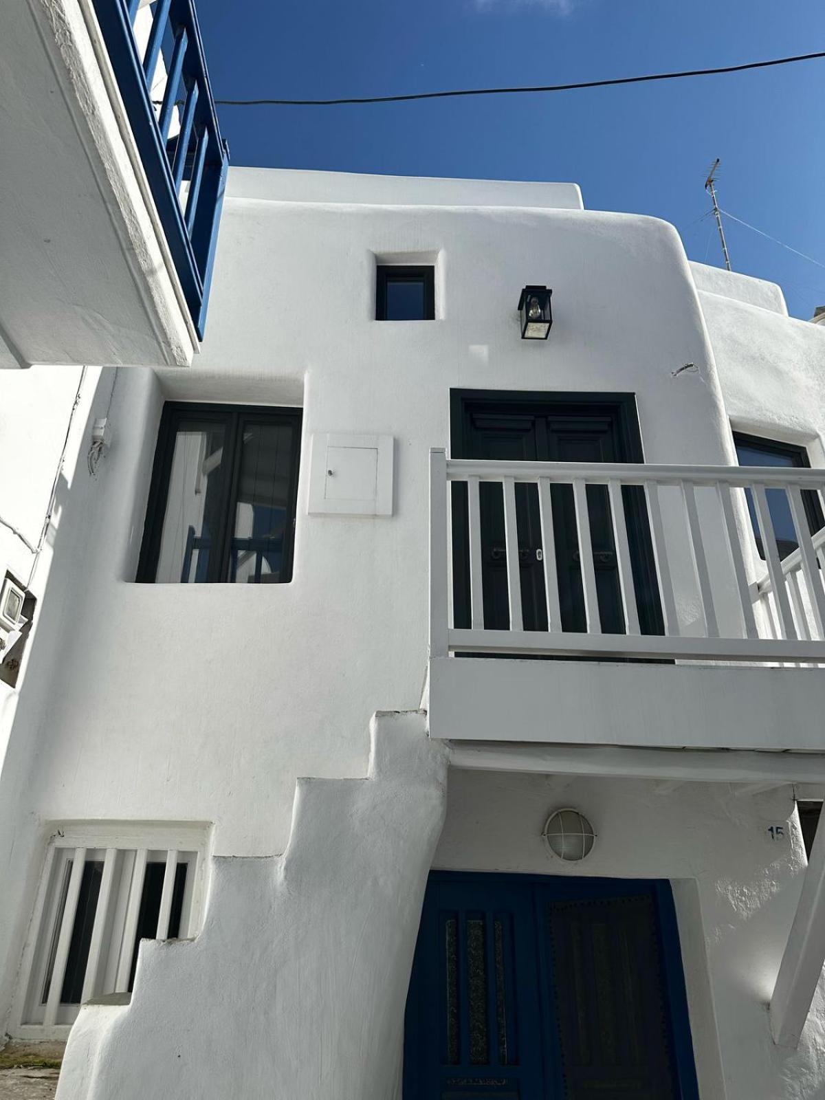 The Pelican Heritage House.
